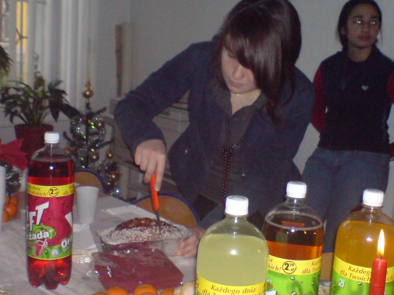 28_1199010930.jpg
